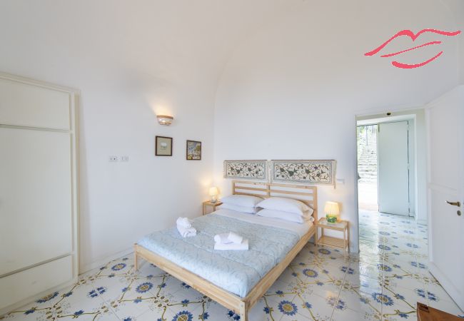 Maison à Praiano - Casa di Nonno Mario - Vue sur le Coucher de Soleil de Capri Maison à Praiano - Casa di Nonno Mario - Vue sur le Coucher de Soleil de Capri