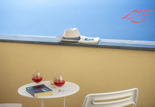 Appartement à Praiano - Casa Cimino B - Vue imprenable sur Capri Appartement à Praiano - Casa Cimino B - Vue imprenable sur Capri