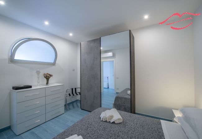 Villa à Praiano - Villa Ecuba - Villa pour groupes dans une position stratégique Villa à Praiano - Villa Ecuba - Villa pour groupes dans une position stratégique