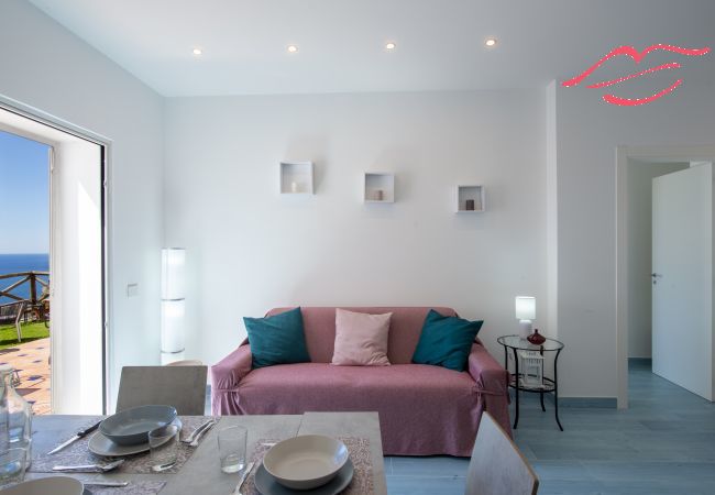 Villa à Praiano - Villa Ecuba - Villa pour groupes dans une position stratégique Villa à Praiano - Villa Ecuba - Villa pour groupes dans une position stratégique