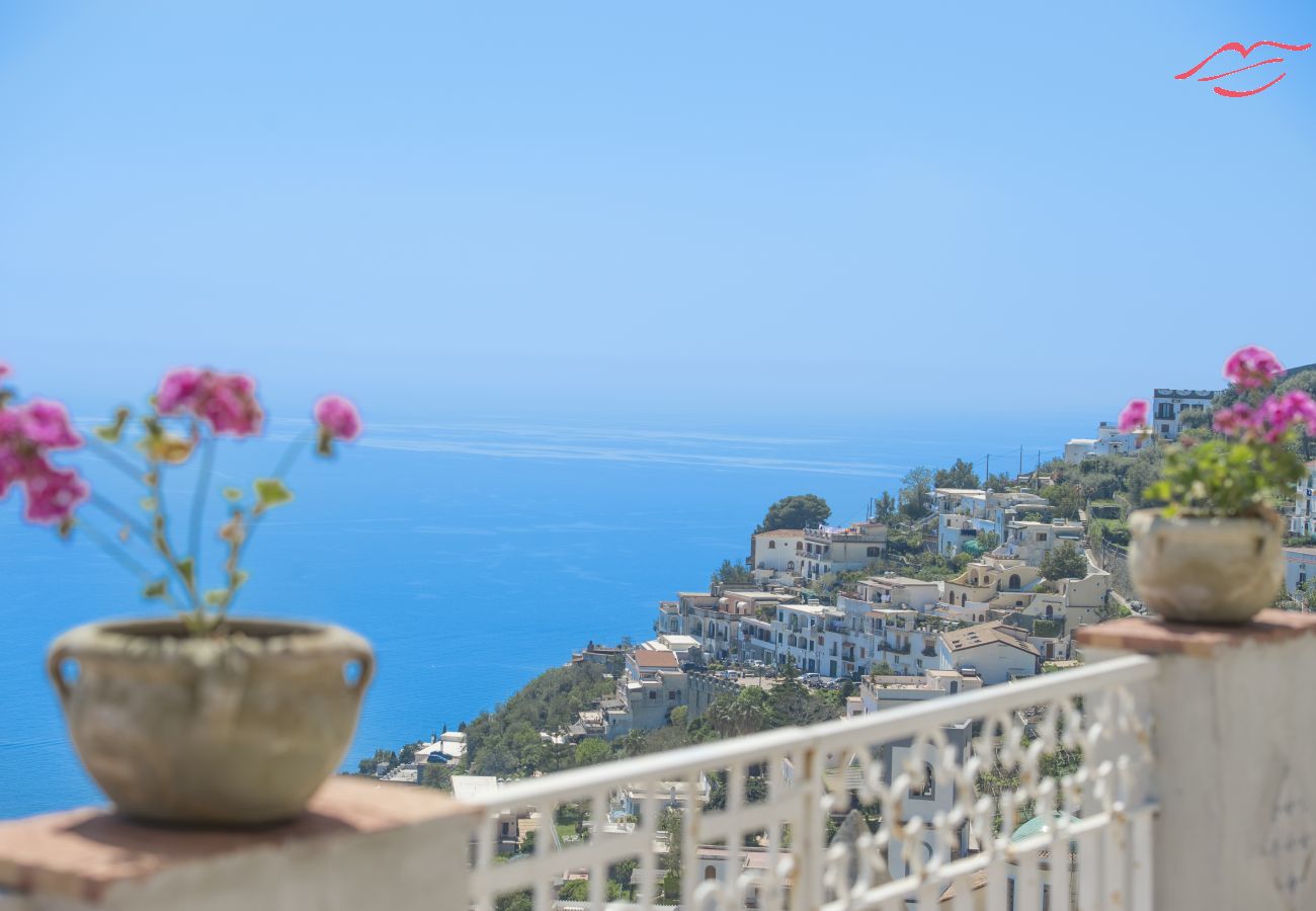 Appartement à Praiano - Casa Piccola Tuoro - Grande terrasse panoramique avec jacuzzi