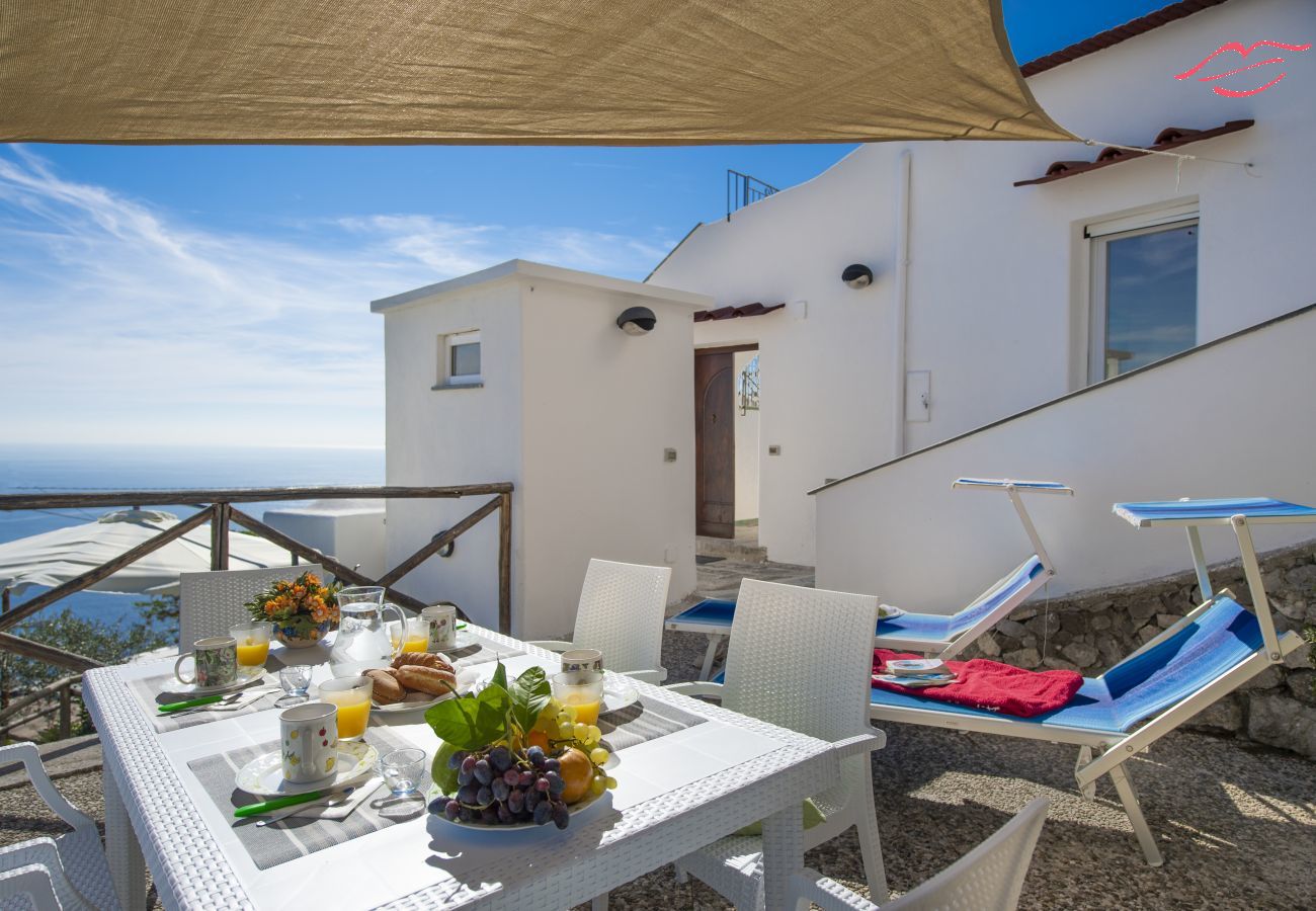 Maison à Praiano - Casa Punta Paradiso - Maison calme et panoramique avec vue sur la mer