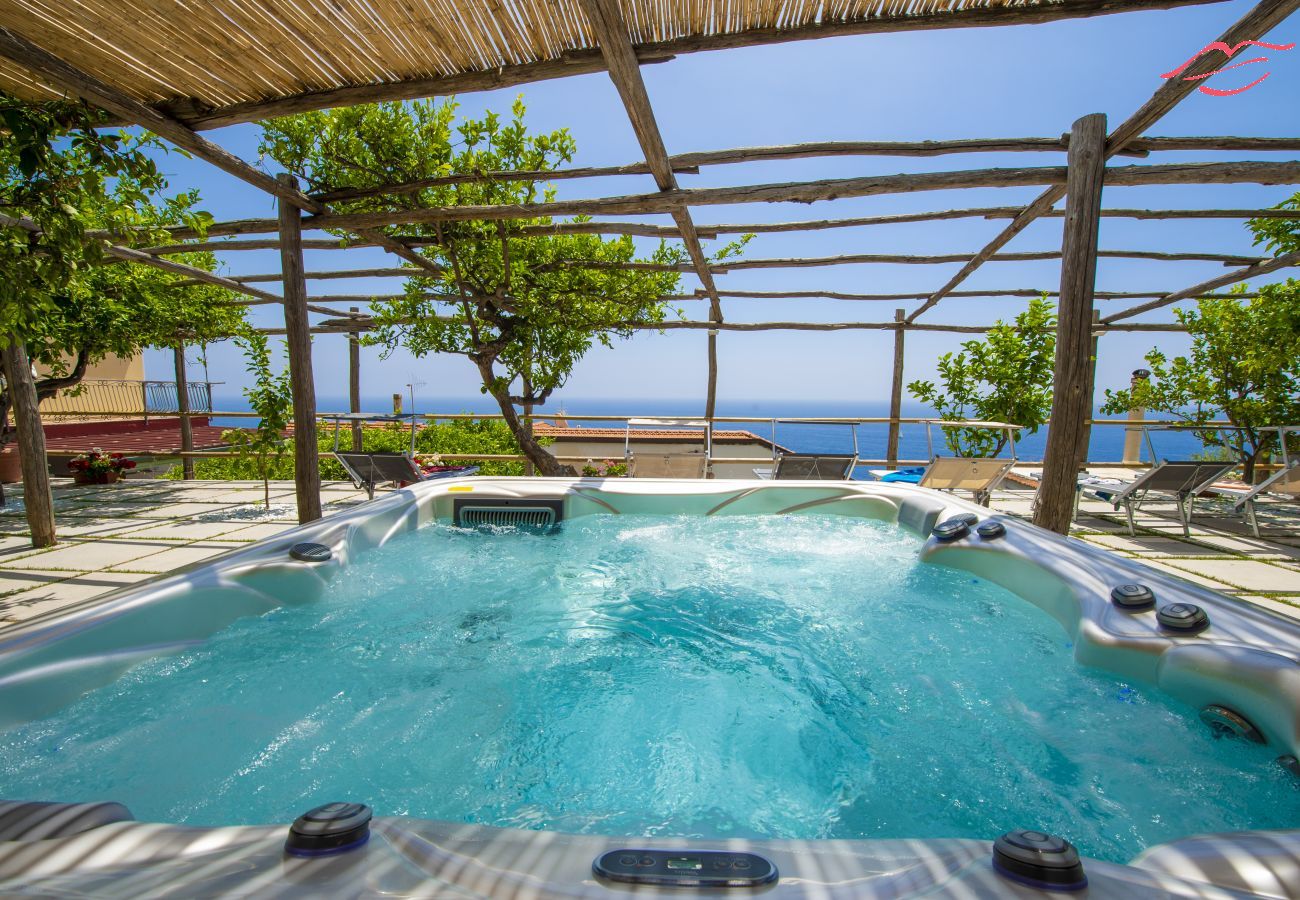 Maison à Praiano - Casa Il Riccio - Maison avec jardin et vue imprenable