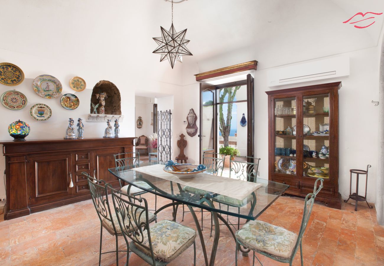 Villa à Positano - Estate4home-Villa Elsa Villa à Positano - Estate4home-Villa Elsa