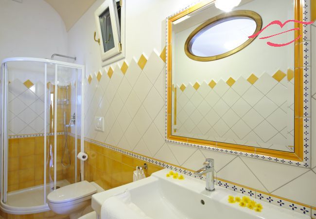 Casa a Praiano - Casa La Ulivella - Ampia terrazza sul mare Casa a Praiano - Casa La Ulivella - Ampia terrazza sul mare