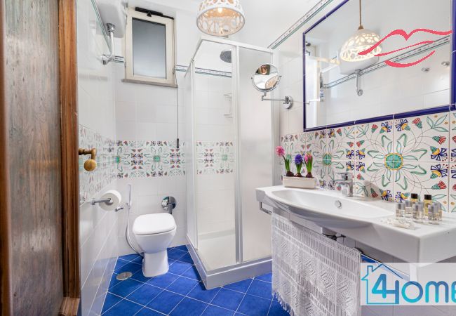 Appartamento a Positano - Estate4home - Relaxing Apartament Appartamento a Positano - Estate4home - Relaxing Apartament