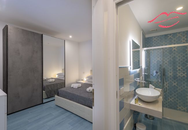Casa a Praiano - Villa Euriclea - L'eleganza mediterranea nel cuore di Praiano Casa a Praiano - Villa Euriclea - L'eleganza mediterranea nel cuore di Praiano