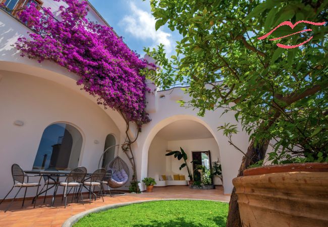 Villa a Positano - Villa Field con terrazze private Villa a Positano - Villa Field con terrazze private