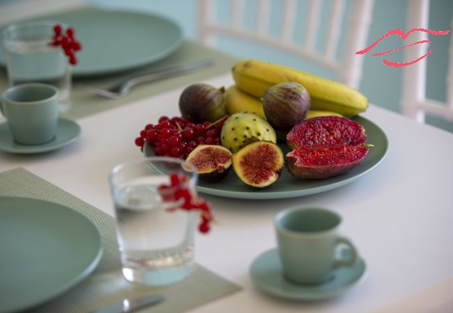 Appartamento a Maiori - Suites Nonni - Un Rifugio Elegante nel Cuore di Maiori Appartamento a Maiori - Suites Nonni - Un Rifugio Elegante nel Cuore di Maiori