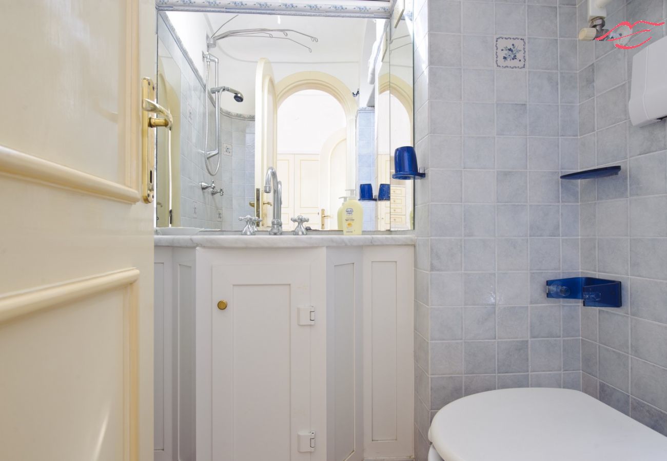 Villa a Praiano - Casa Giorgia - Villa panoramica esclusiva nel cuore di Praiano Villa a Praiano - Casa Giorgia - Villa panoramica esclusiva nel cuore di Praiano