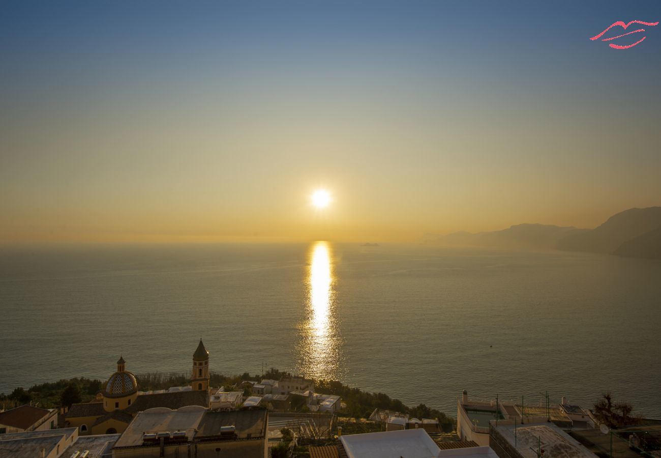 Appartamento a Praiano - Casa Cimino A - Grazioso appartamento con vista mozzafiato su Capri e Positano