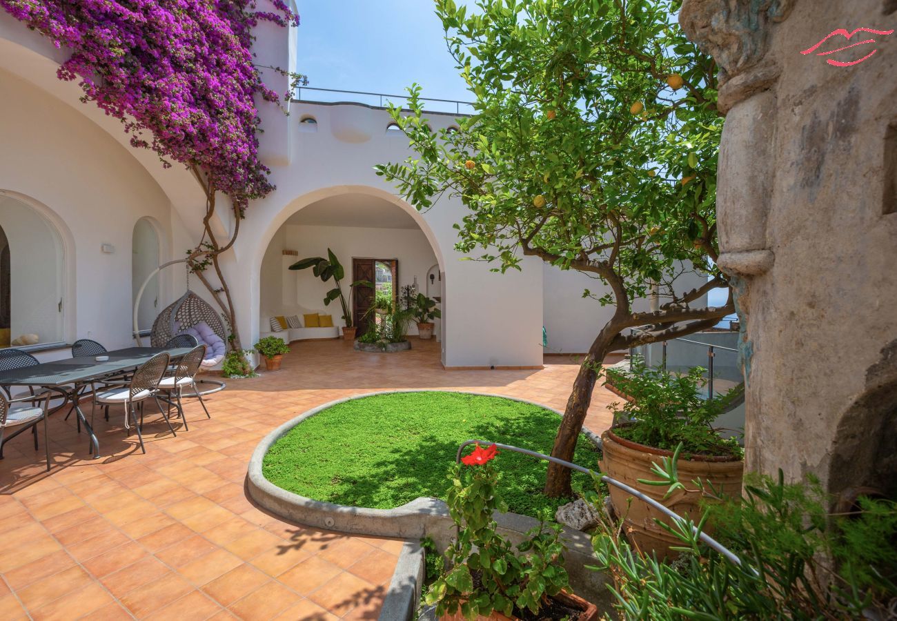 Villa a Positano - Villa Field con terrazze private Villa a Positano - Villa Field con terrazze private