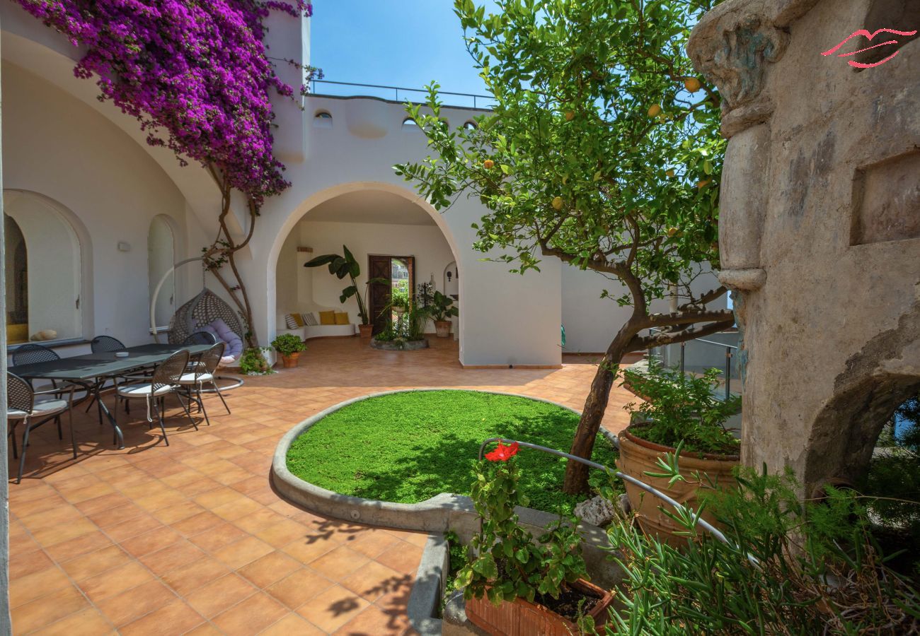 Villa a Positano - Villa Field con terrazze private Villa a Positano - Villa Field con terrazze private