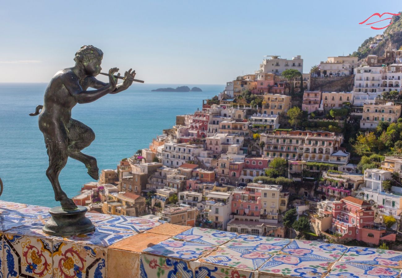 Casa a Positano - Estate4home - Palazzo Crocione  Casa a Positano - Estate4home - Palazzo Crocione