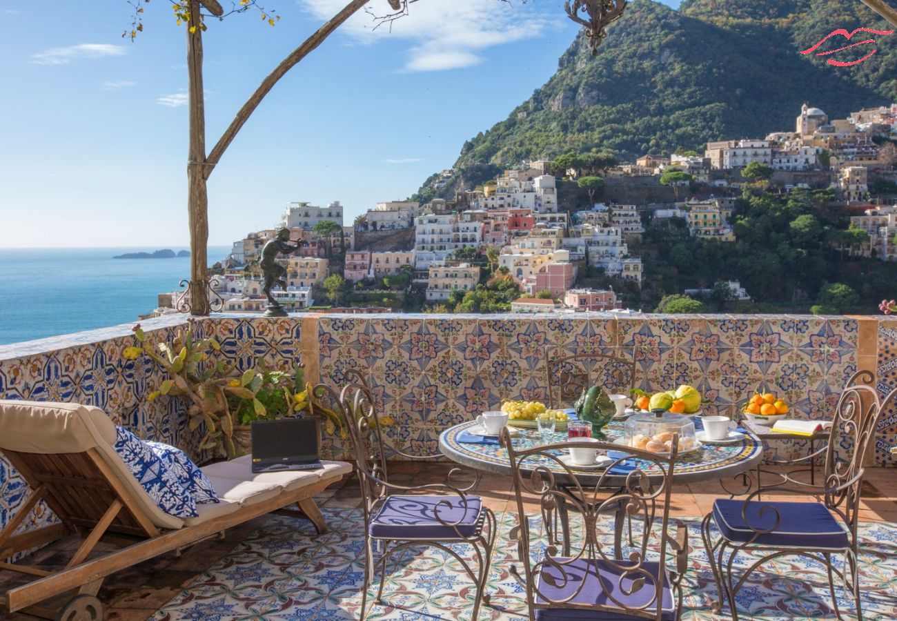 Casa a Positano - Estate4home - Palazzo Crocione  Casa a Positano - Estate4home - Palazzo Crocione