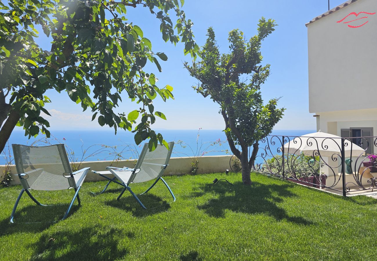 Casa a Praiano - Villa Grà - Villa di Charme Vista Mare Casa a Praiano - Villa Grà - Villa di Charme Vista Mare