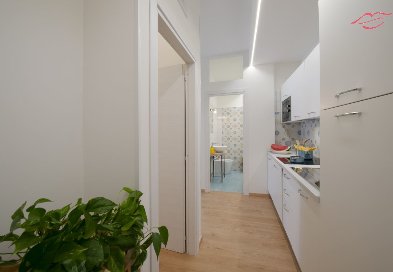 Appartamento a Maiori - Suite Nerano - Nel centro di Maiori, a due passi dal mare Appartamento a Maiori - Suite Nerano - Nel centro di Maiori, a due passi dal mare