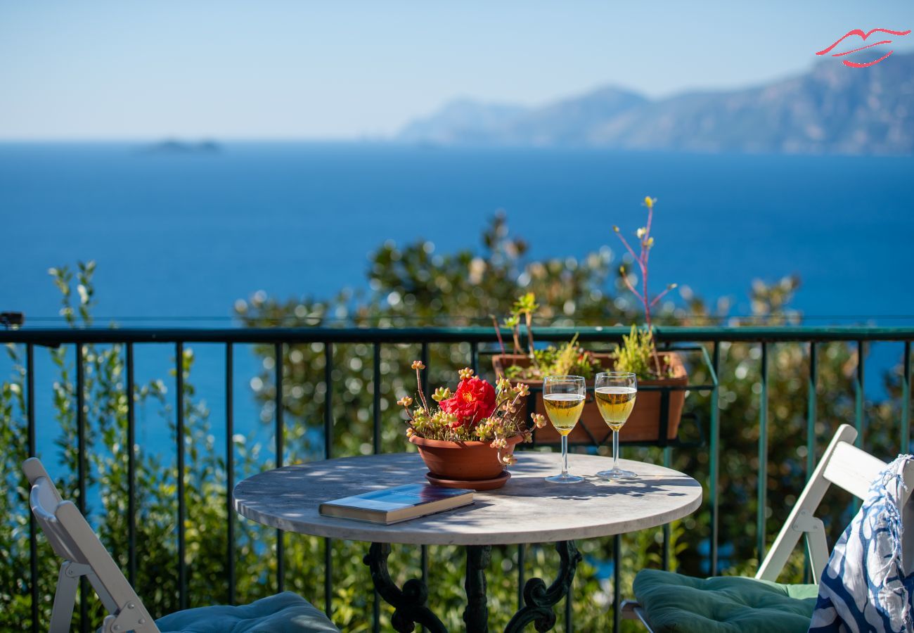 Appartamento a Praiano - Casa Nostra - parla d’amore, di famiglia e di mare