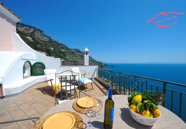 House in Praiano - Casale Fralisa - Marvelous terrace and hot tub with sea view House in Praiano - Casale Fralisa - Marvelous terrace and hot tub with sea view