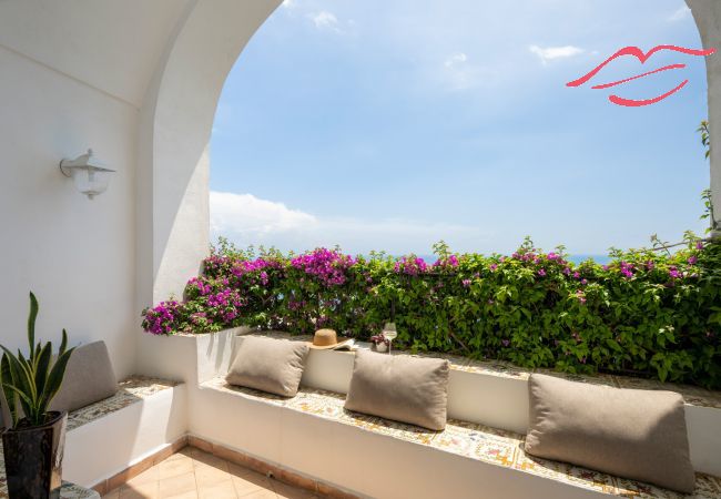 Villa in Praiano - Villa Panorama - Garden overlooking the sea and Sauna Villa in Praiano - Villa Panorama - Garden overlooking the sea and Sauna
