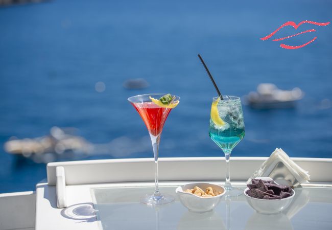 Rent by room in Praiano - Romantic Room - A Rockside Escape Rent by room in Praiano - Romantic Room - A Rockside Escape