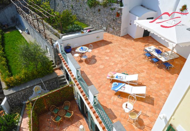 Villa in Praiano - Casa Alessia - Big terrace on the sea, ideal for large families Villa in Praiano - Casa Alessia - Big terrace on the sea, ideal for large families