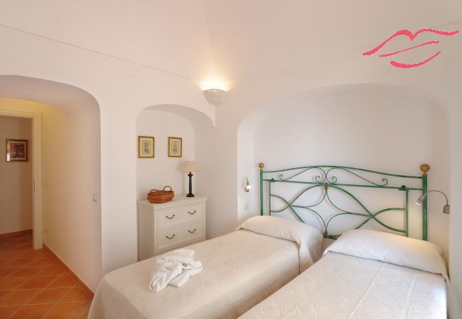 Villa in Praiano - Casa Alessia - Big terrace on the sea, ideal for large families Villa in Praiano - Casa Alessia - Big terrace on the sea, ideal for large families