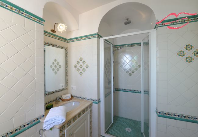 Villa in Praiano - Casa Alessia - Big terrace on the sea, ideal for large families Villa in Praiano - Casa Alessia - Big terrace on the sea, ideal for large families