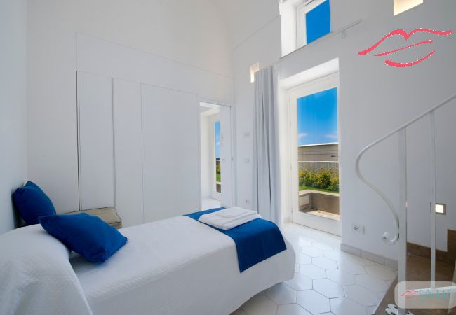 Villa in Praiano - Villa Imperati - Splendid villa with private pool overlooking the sea Villa in Praiano - Villa Imperati - Splendid villa with private pool overlooking the sea