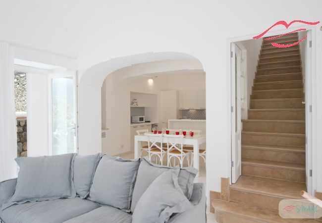 Villa in Praiano - Villa Imperati - Splendid villa with private pool overlooking the sea Villa in Praiano - Villa Imperati - Splendid villa with private pool overlooking the sea