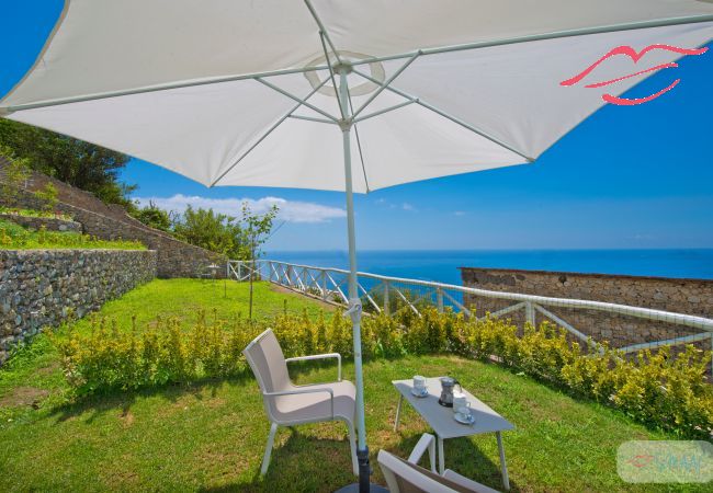 Villa in Praiano - Villa Imperati - Splendid villa with private pool overlooking the sea