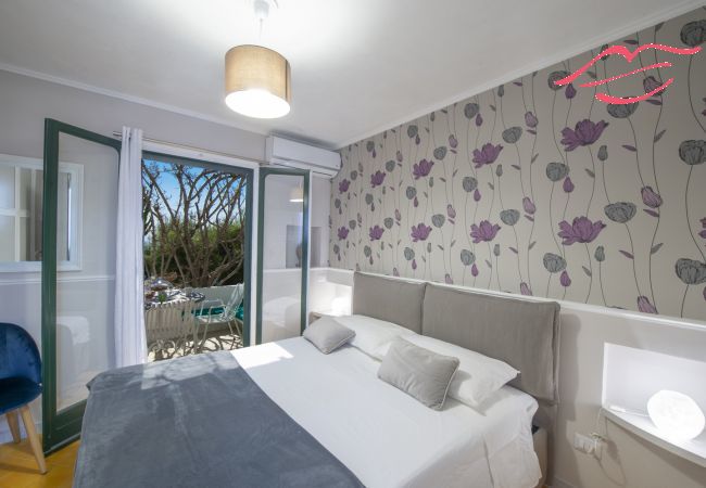 Apartment in Conca dei Marini - Casa Giovannina - charming fisherman's house with stunning views Apartment in Conca dei Marini - Casa Giovannina - charming fisherman's house with stunning views