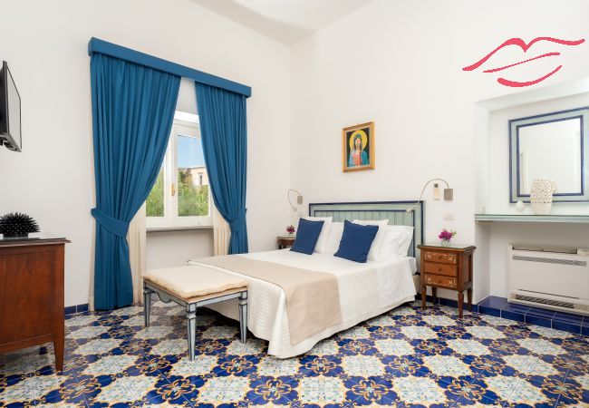 Villa in Amalfi - Villa Bijoux - Luxury Villa Sea View  Villa in Amalfi - Villa Bijoux - Luxury Villa Sea View