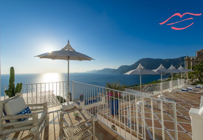 Villa in Praiano - Luxury Villa Malika - Breathtaking view of Capri and Positano