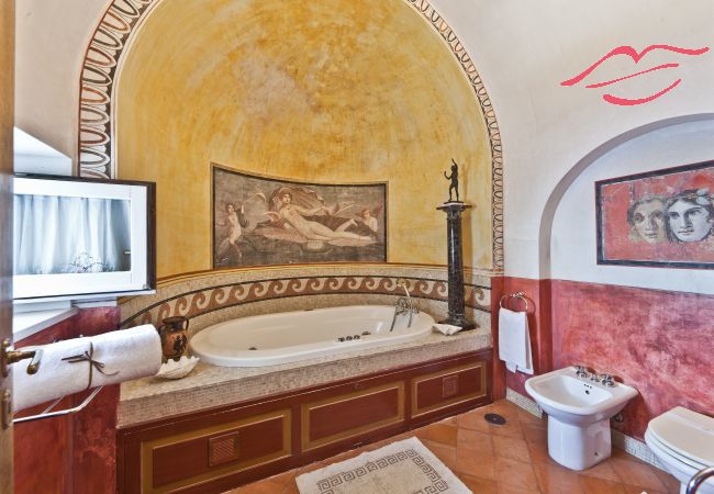 Villa in Praiano - Villa Venusta - Majestic Villa with Pool Villa in Praiano - Villa Venusta - Majestic Villa with Pool
