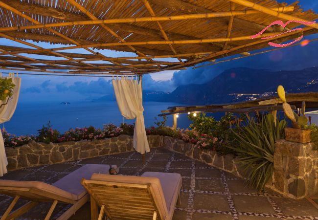 Villa in Praiano - Villa Venusta - Majestic Villa with Pool Villa in Praiano - Villa Venusta - Majestic Villa with Pool