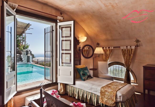Villa in Praiano - Villa Venusta - Majestic Villa with Pool Villa in Praiano - Villa Venusta - Majestic Villa with Pool