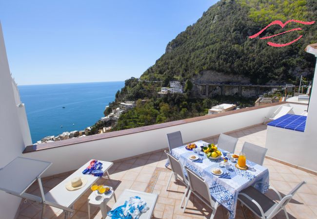House in Positano - Estate4home - Casa Darly  House in Positano - Estate4home - Casa Darly