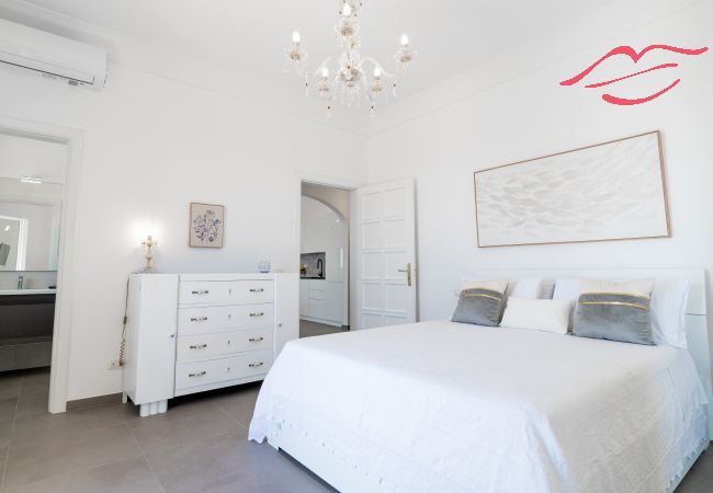 House in Praiano - Casa Clara - Modern House with Breathtaking Views of Capri and Positano House in Praiano - Casa Clara - Modern House with Breathtaking Views of Capri and Positano