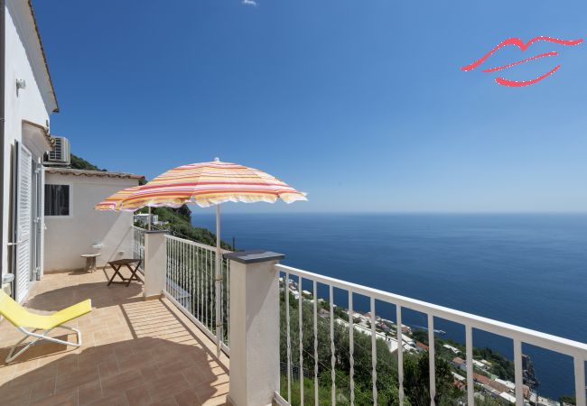 Villa in Praiano - Punta di Diamante - 200 Steps to Heaven Villa in Praiano - Punta di Diamante - 200 Steps to Heaven