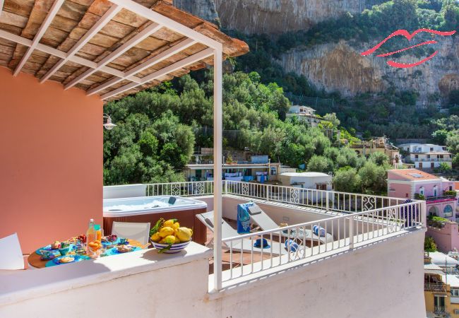 Apartment in Positano - Medusa suite with jacuzzi