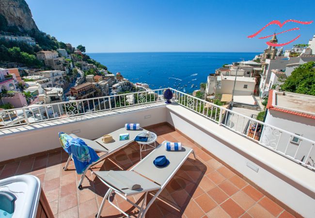 Apartment in Positano - Medusa suite with jacuzzi