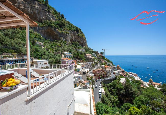 Apartment in Positano - Medusa suite with jacuzzi