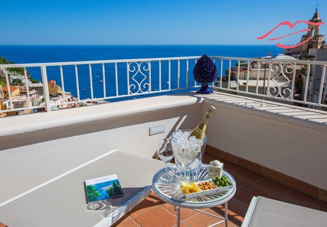 Apartment in Positano - Medusa suite with jacuzzi