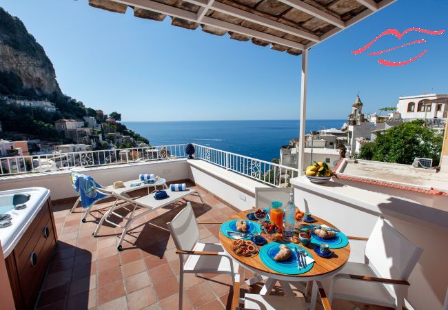 Apartment in Positano - Medusa suite with jacuzzi