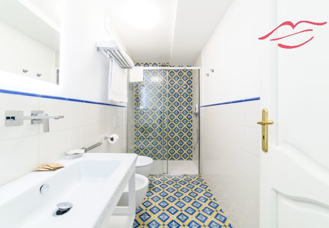 Apartment in Positano - Medusa suite with jacuzzi Apartment in Positano - Medusa suite with jacuzzi
