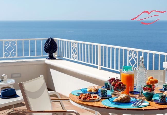 Apartment in Positano - Medusa suite with jacuzzi Apartment in Positano - Medusa suite with jacuzzi