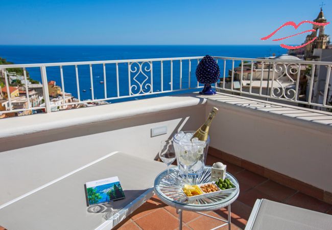 Apartment in Positano - Medusa suite with jacuzzi