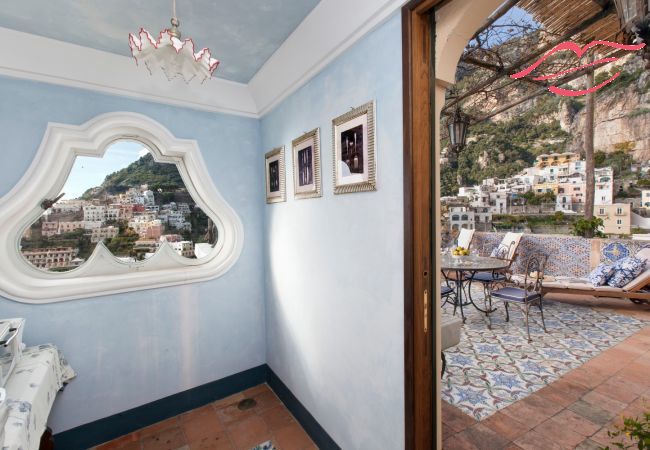 House in Positano - Estate4home - Palazzo Crocione  House in Positano - Estate4home - Palazzo Crocione
