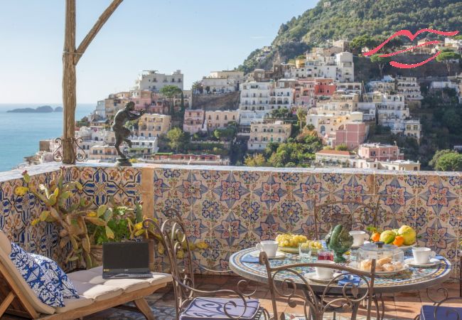 House in Positano - Estate4home - Palazzo Crocione  House in Positano - Estate4home - Palazzo Crocione